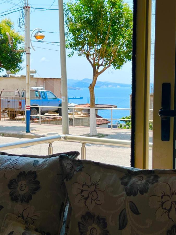 Sana Apartment Sarandë Buitenkant foto